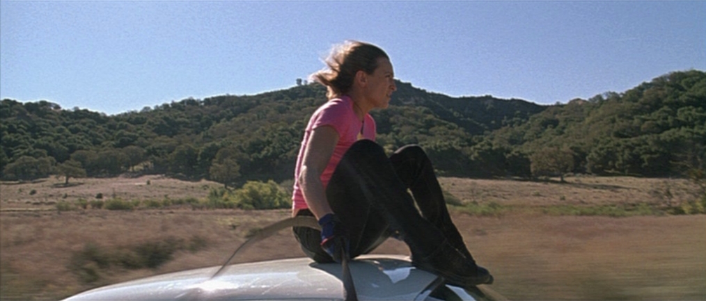 kiwi-zoe-bell-shows-the-yanks-how-its-done