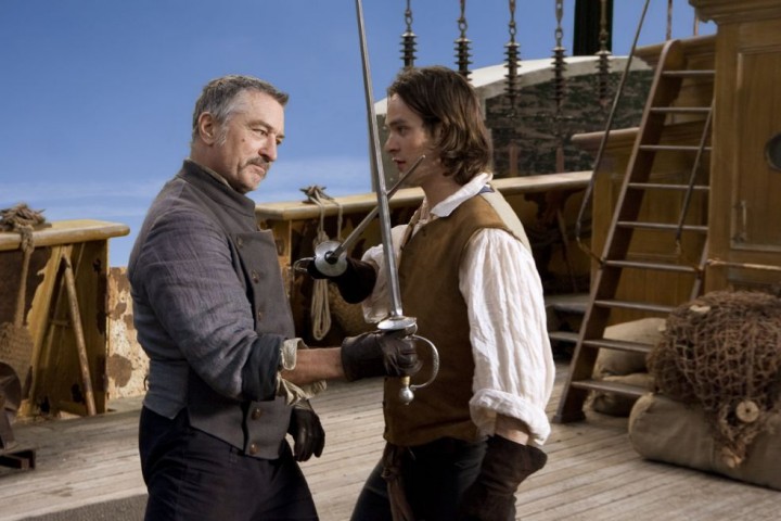 Nice handling of your sword, DeNiro!