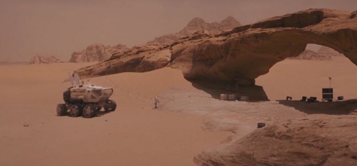 Weird how much the surface of Mars looks like a Middle Eastern country....