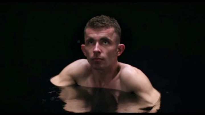Dunking oneself in Guinness is likely to make one's skin tingle.
