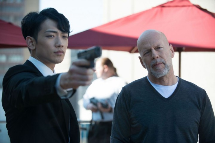 I'm so lazy these days I even get another actor to shoot my guns!