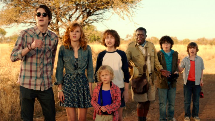 The New 7 Dwarves (R-L): Gothic Twilight Clone, Jessica Chastain Lite, Emo Gollum, Black Snapper, Groucho Marx Junior, Damien From The Omen; (F) Midget Julia Roberts.